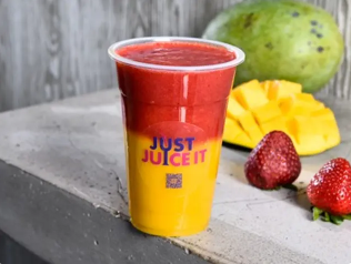 Fresh Mango And Strawberry Juice